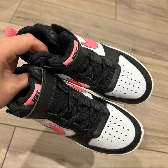 Nike Kids' Court Borough 2 High Top Sneaker Little Kid 12.5C White Black Pink - Picture 6 of 11